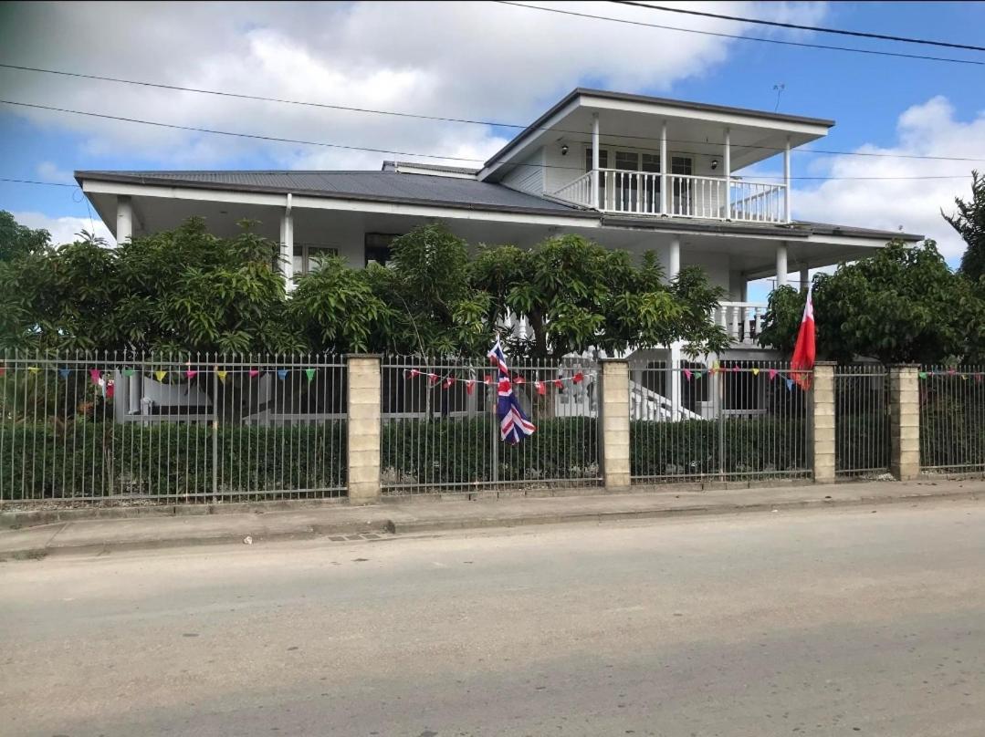The Lighthouse Studio Appartments Nuku'alofa Extérieur photo
