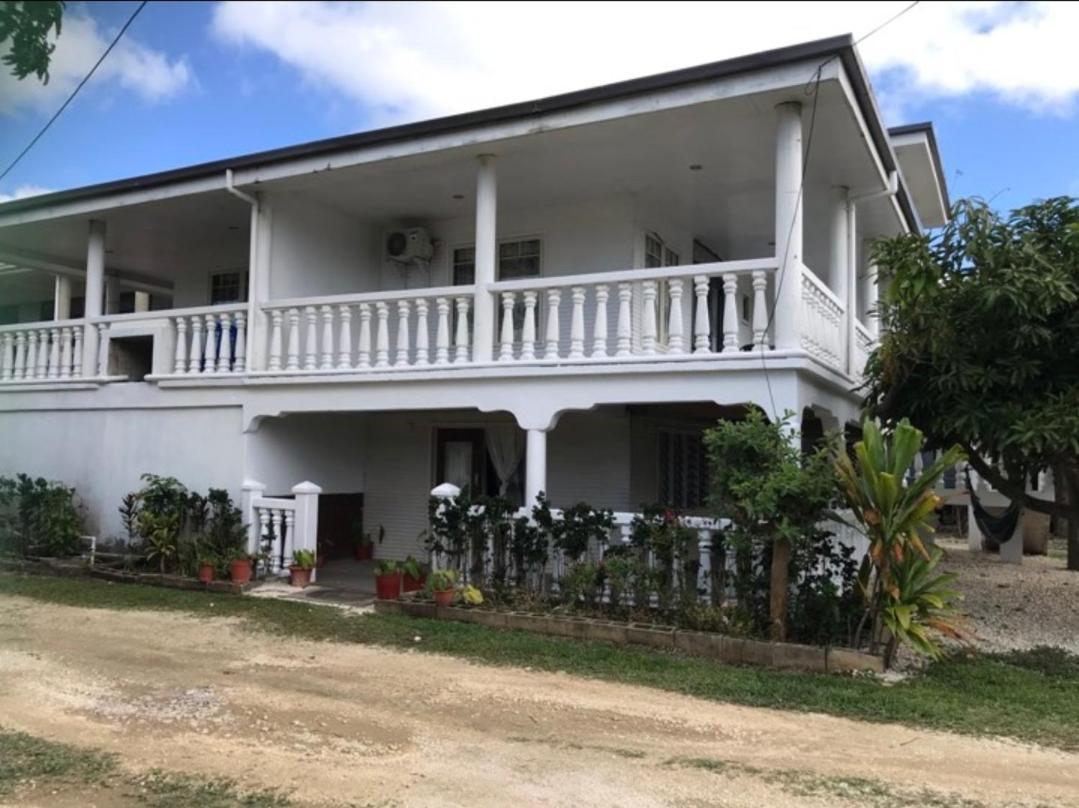 The Lighthouse Studio Appartments Nuku'alofa Extérieur photo